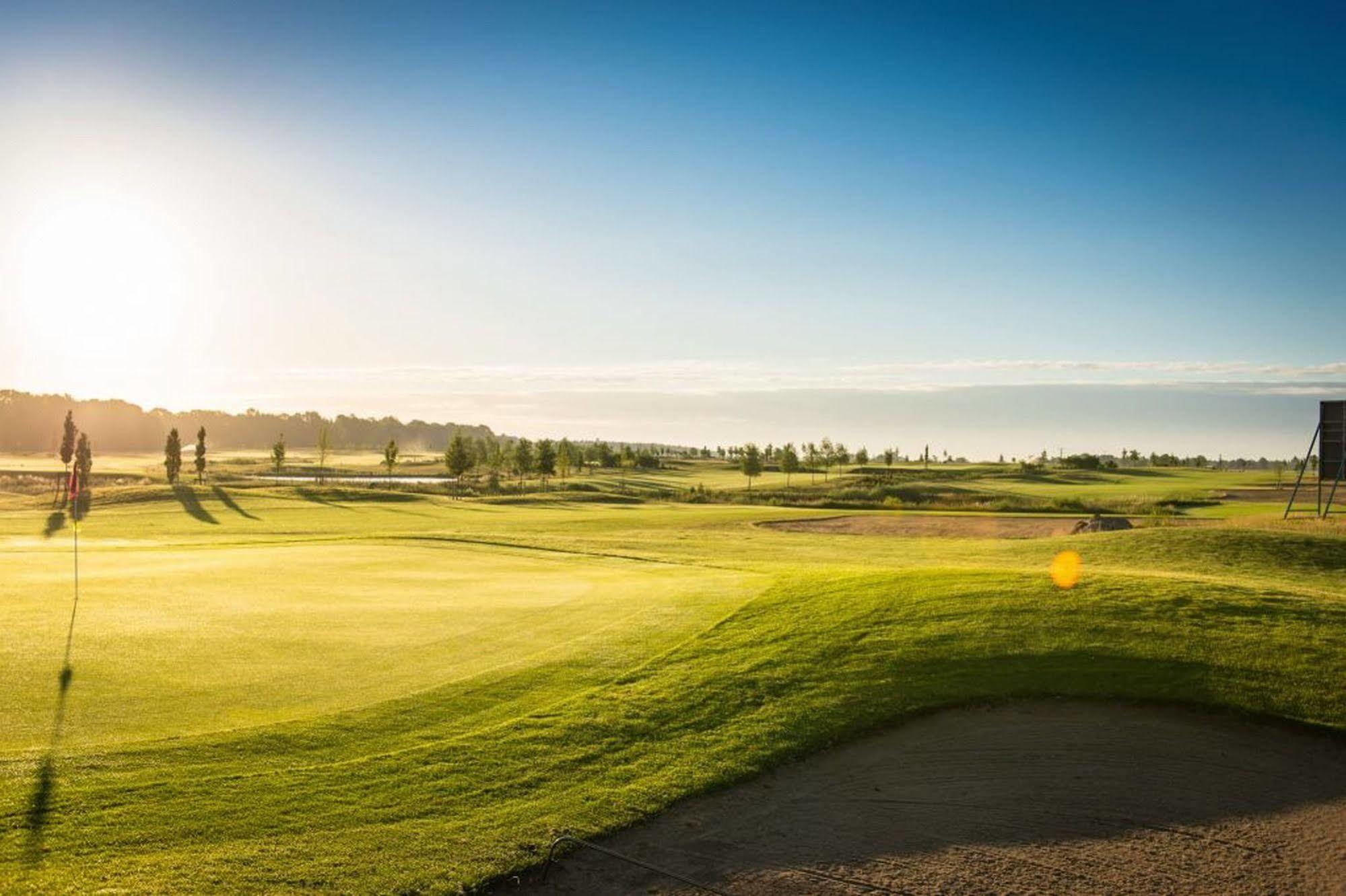 Golfpark Strelasund Suederholz Экстерьер фото